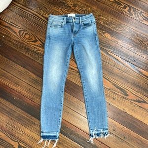 Current Elliot size 27